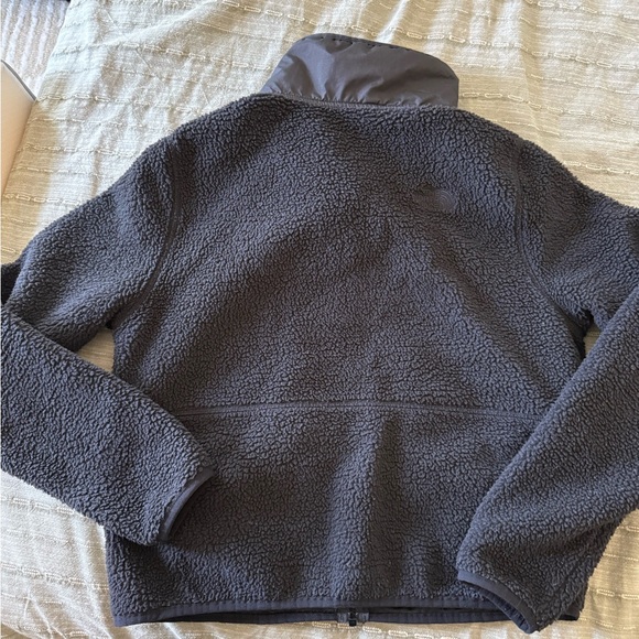 The North Face Black Fleece Performance Jacket - Picture 5 of 5